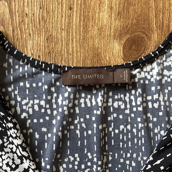 The Limited sleeveless top - Picture 3 of 6